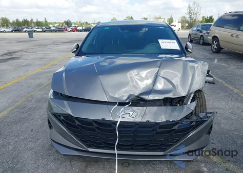 2022 Hyundai Elantra Se z USA, uszkodzony, nr VIN KMHLL4AG2NU255039